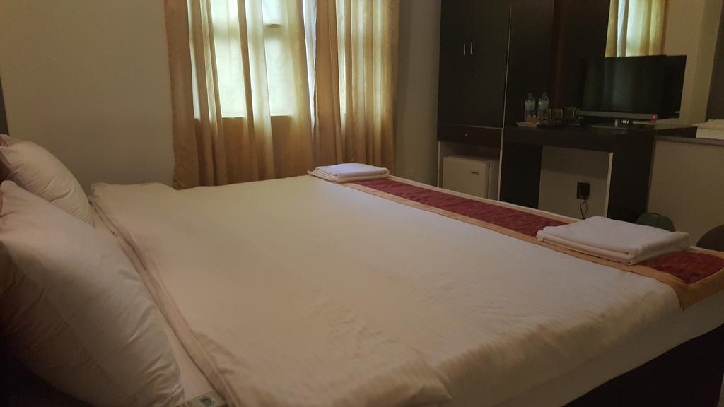 G 10 Beach Inn Hulhumale Room photo